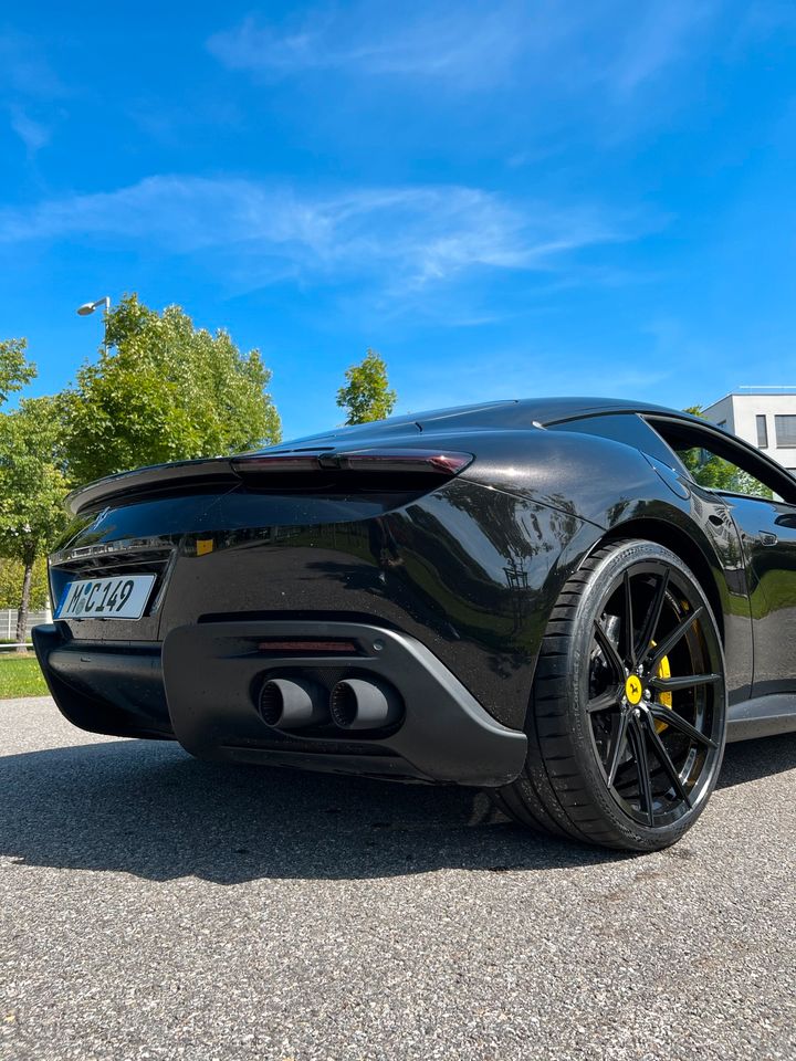 Ferrari Roma 488 812 f8 sf90 Alufelgen forged 21 22 Zoll neu in München