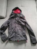 SUPERDRY WINDCHEATER Grösse XXS Kinder / Damen in Schwarz / Pink Niedersachsen - Fredenbeck Vorschau