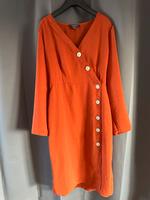 Kleid Damen Langarm mit Gürtel Gr. 38 Herbst Nordrhein-Westfalen - Meerbusch Vorschau