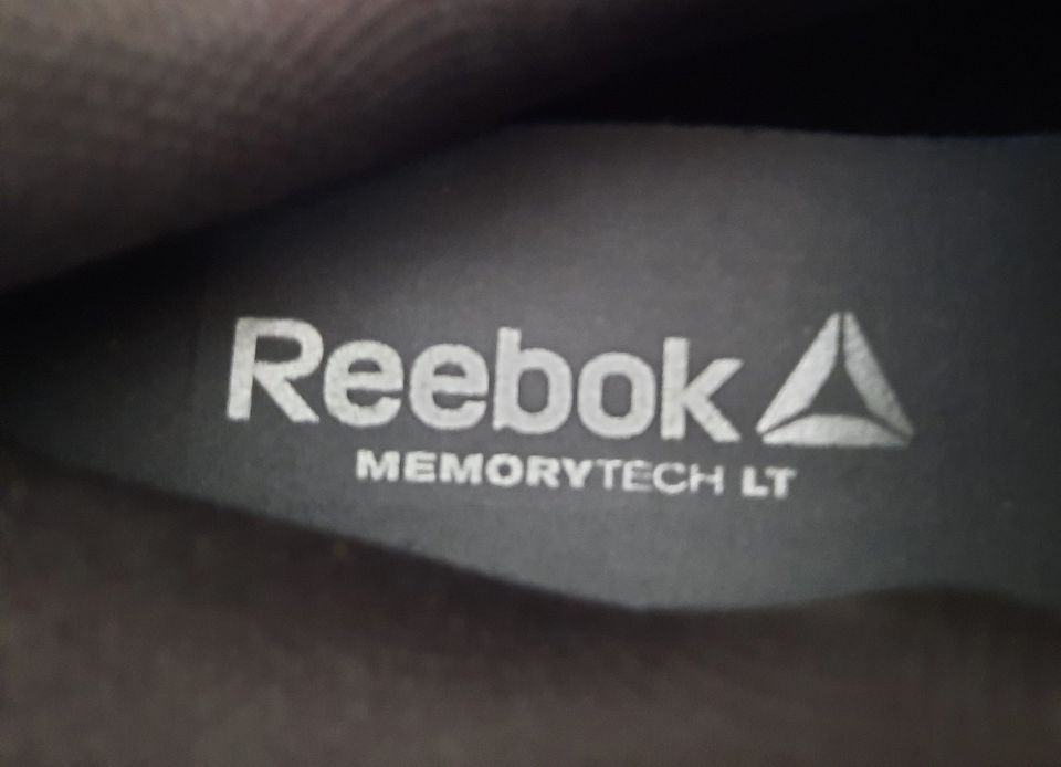 REEBOK Memory Tech LT Sneaker ölrutschfest Klett EU 45,5 NEU in Dortmund