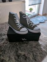 Turnschuhe gr 42 neu Nordrhein-Westfalen - Werne Vorschau