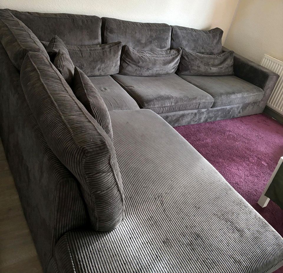 Couch Garnitur L-Form Cord Stoff in Lünen