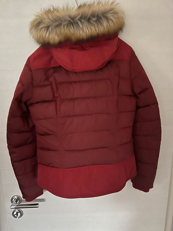 Camel Winterjacke in Seesen