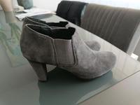 Geox grau gr 40 Absatz 8 cm Nordrhein-Westfalen - Sankt Augustin Vorschau