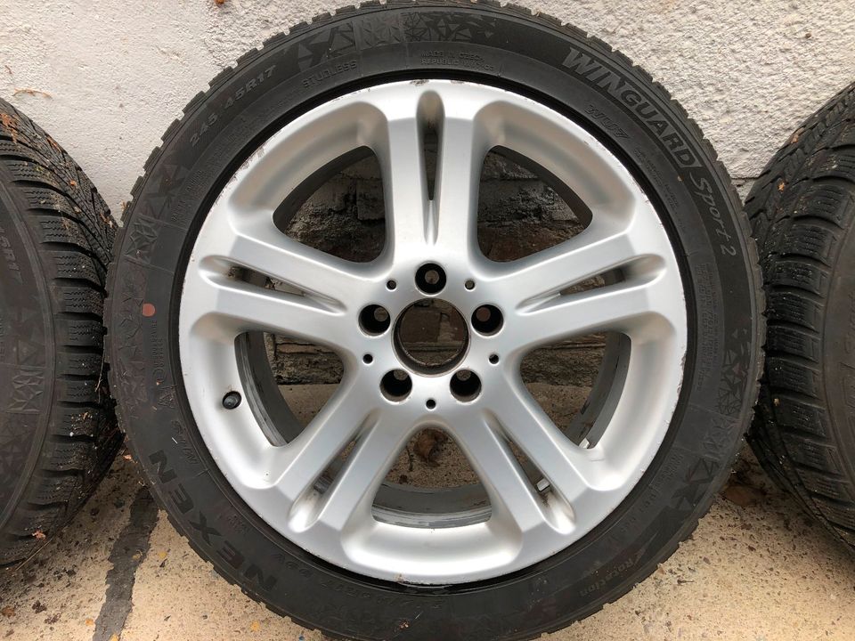 Mercedes-Benz 17" 8J x17 H2 ET38 A2114013602 245/45R17 99V E CLS in Dresden