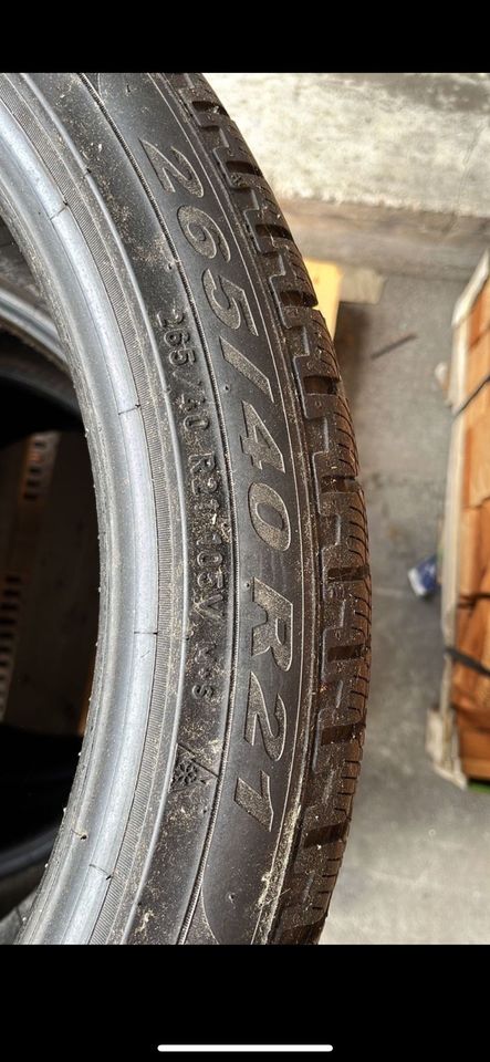 Pirelli Scorpion Winterreifen 265 / 40 R21 105V in Kulmbach