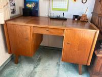DDR Schreibtisch Sekretär Holz Antik Vintage Retro Ostalgie Dresden - Briesnitz Vorschau