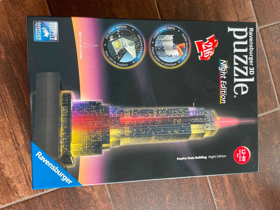 Ravensburger 3D Puzzle - Empire State Building Night edition in Bitburg