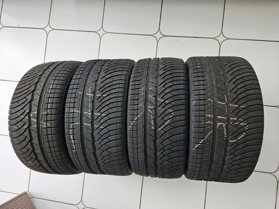 MICHELIN 245 35 R19 -93 W in Köln