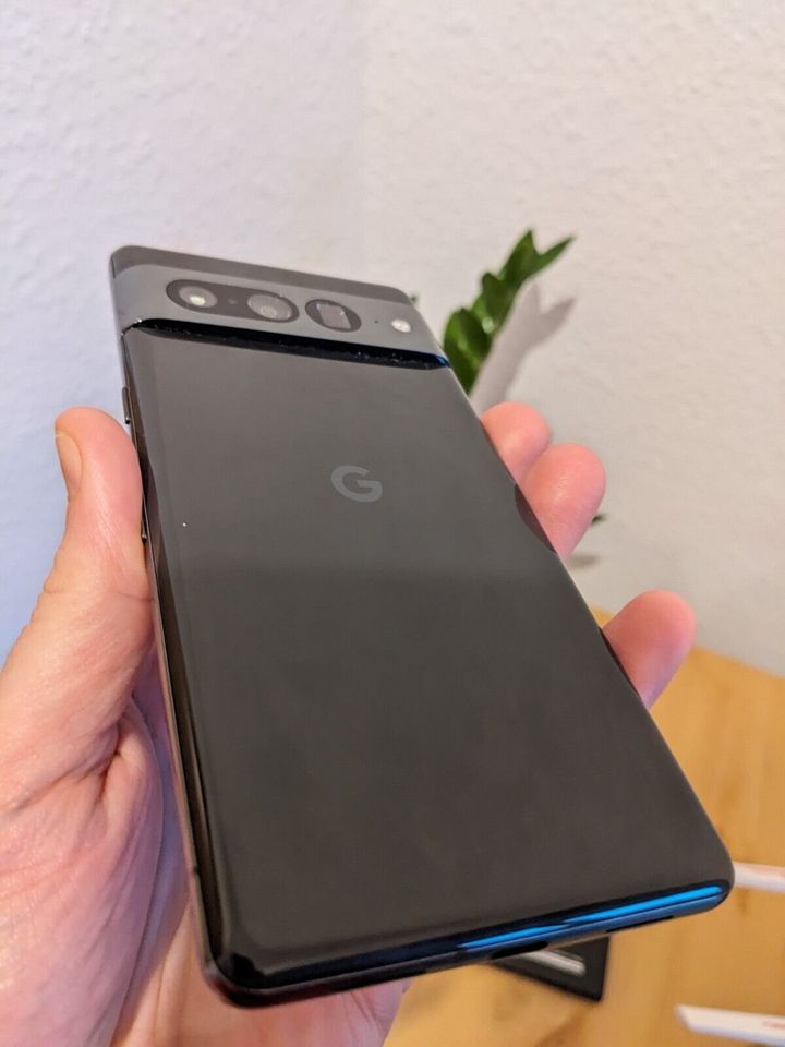 Google Pixel 7 Pro GP4BC - 128GB - Obsidian - Neuwertig in Düsseldorf