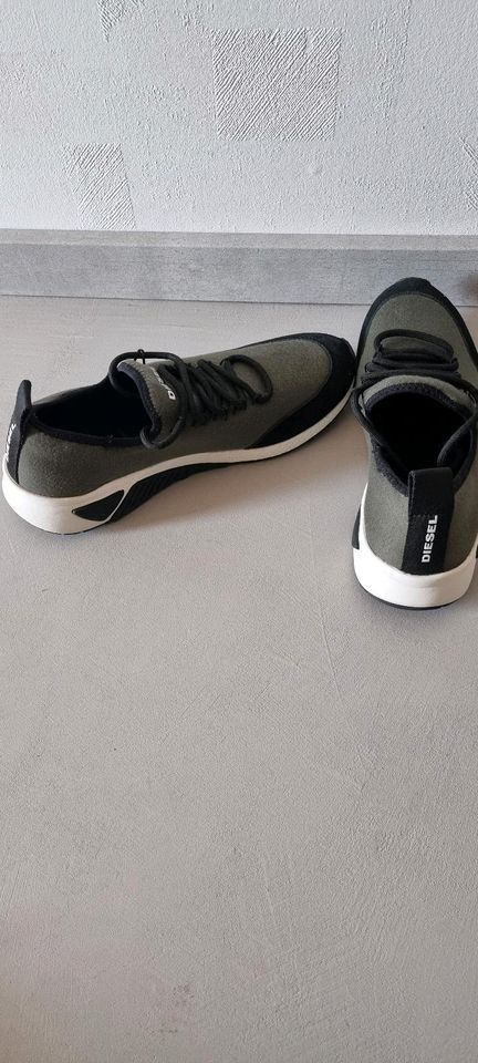 Diesel Schuh Sneaker neuwertig in Königsee