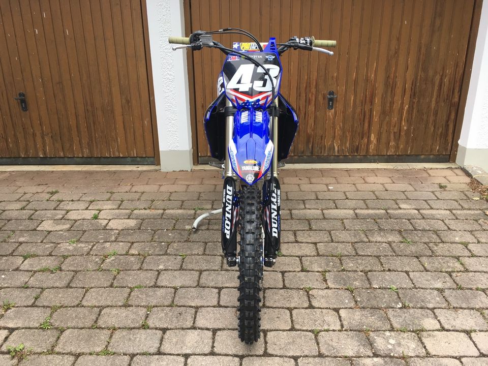 Yamaha YZ 250F YZF 250 Modell 2021 Star Racing 57,01Std. in Fürstenfeldbruck