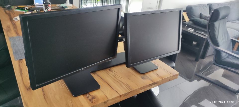 Dell Business Monitore P2210f mit Dell Dual Standfuss in Kirchardt