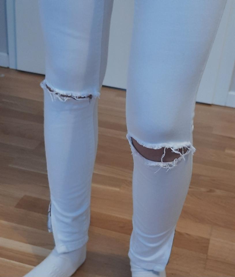 Damen Jeans ONLY weiß Gr.26/32 sehr guter Zustand in Langen (Hessen)