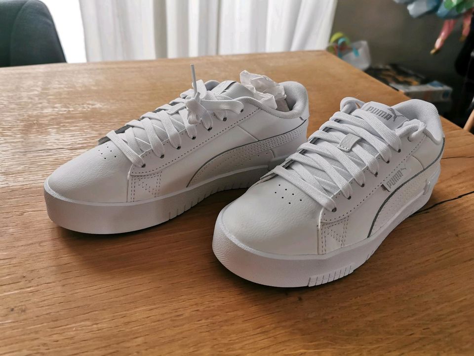 Puma Sneaker Jada Jr. 36 NEU in Dassendorf