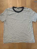 Gestreiftes T-Shirt mit dunklem Rundhalsausschnitt Bayern - Ansbach Vorschau