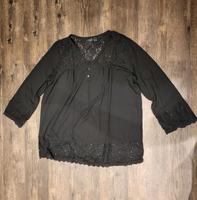 Shirt mit Spitze 44/46 Sweatshirt Langarmshirt Baden-Württemberg - Fellbach Vorschau