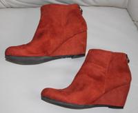 Stiefelette, Gr. 41, orange, mit Absatz Brandenburg - Mahlow Vorschau