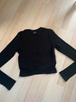 Bershka Tshirt Shirt Oberteil Pullover Langarm S 36 Schwarz Nordrhein-Westfalen - Bottrop Vorschau