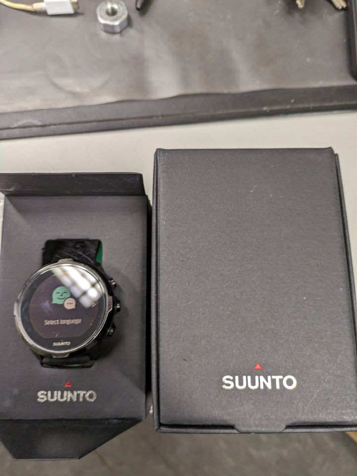 Suunto Spartan Sport Wrist HR All Black in Sulzbach-Rosenberg