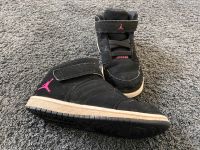 NIKE JORDAN • Kinder - Turnschuhe • Gr. 27 Niedersachsen - Burgwedel Vorschau