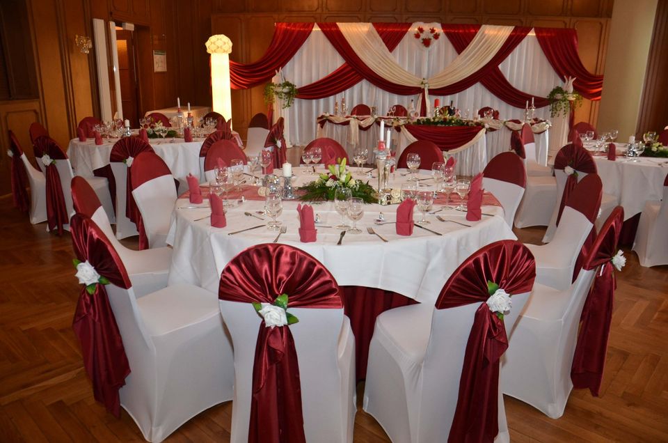 Hochzeit, Dekoration, Hintergrund, Tischdekoration, Bordeaux in Stuttgart