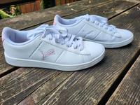 Schuhe, PUMA Damen Vikky V2 Cat Sneaker, 37,5, neu Bayern - Prichsenstadt Vorschau