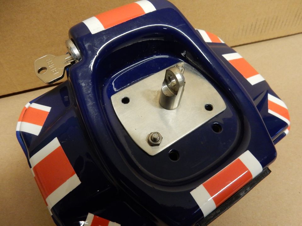 Triumph BSA Norton Garmin Navi Halterung Union Jack TOP in Sehnde