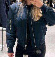 Zara NEU L XL Bomberjacke Blouson Jacke Wintermantel Blazer Mante Frankfurt am Main - Nordend Vorschau