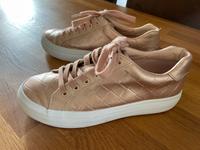 Sneaker, Größe 39 Thüringen - Suhl Vorschau