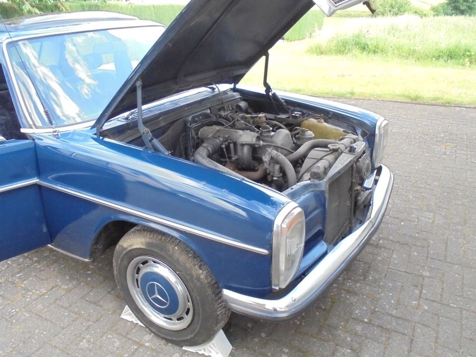 Mercedes-Benz /8, W 114/115 Bj.: 1972, 1. Baureihe u. Ersatzteile in Mülheim (Ruhr)
