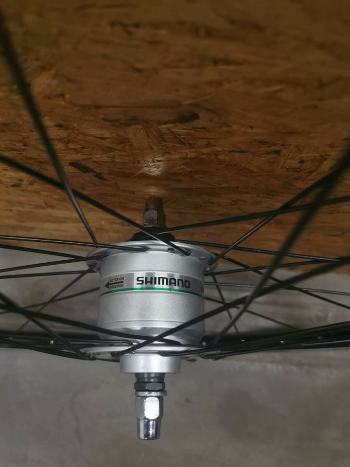 Shimano Nabendynamo Vorderrad für TREKKINGRAD Cityrad in Nürnberg (Mittelfr)