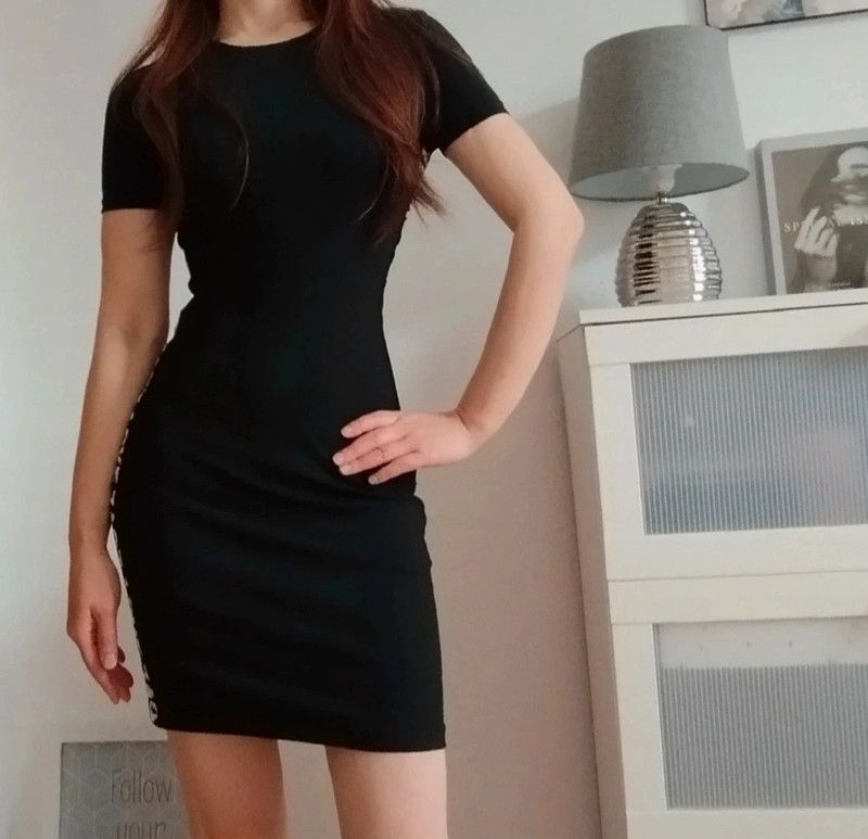 Kleid schwarz in Marne