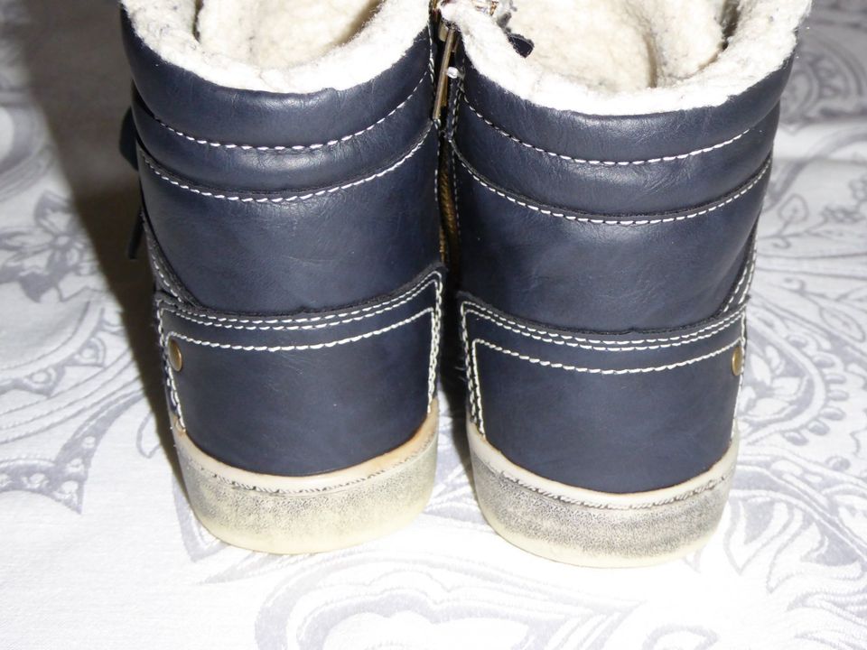 Winterstiefel Dunkelblau Gr. 31 mit Teddyfell + Reißverschluss in Grasleben