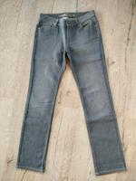 Esprit Jeans Hose in Größe M in grau  Neu ! Nordrhein-Westfalen - Möhnesee Vorschau