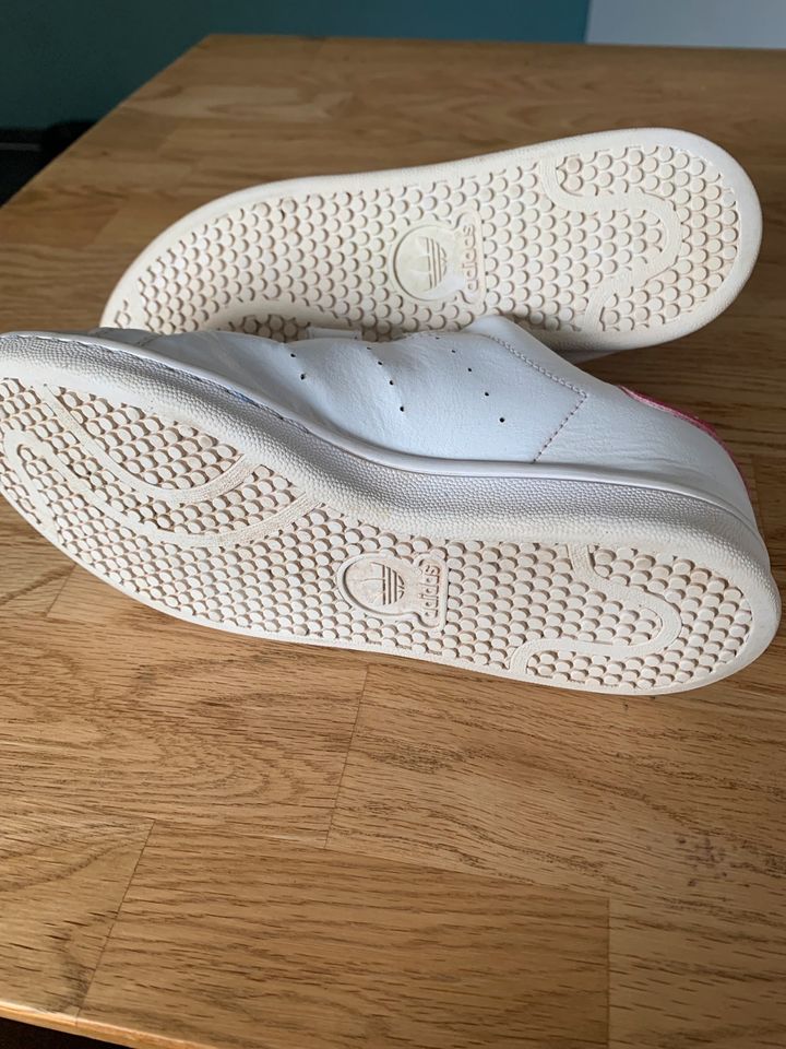 Sneaker Adidas Modell Stan Smith; Größe 35 in Wegberg