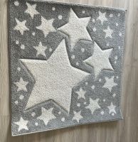 toller grauer Kinder-Teppich mit Sternen, 100x100 cm, sehr gut Niedersachsen - Wolfenbüttel Vorschau