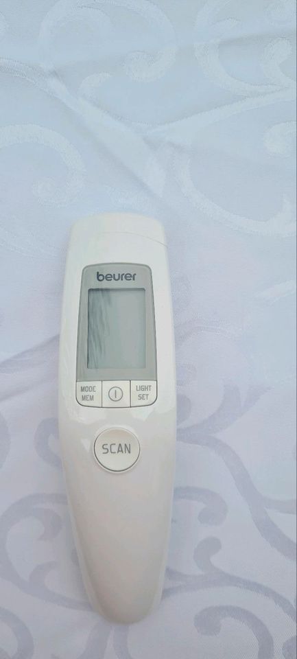 Beurer Fieberthermometer in Mücke