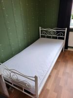 Metallbett Bett mit Matratze Federkernmatratze 90 x 200 -am 10.7. Leipzig - Neulindenau Vorschau