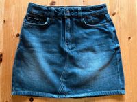 Schwarzer Jeans Mini Rock von Esprit in Größe 26 Rheinland-Pfalz - Weilerbach Vorschau