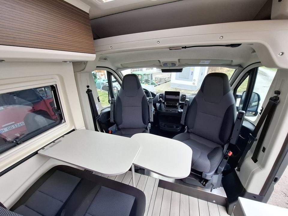 Westfalia Columbus 600 E 140PS 8G LTE Solar LED Lithium in Murnau am Staffelsee