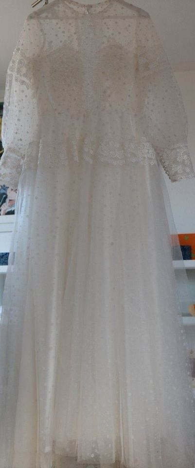 Hochzeitskleid / Brautkleid / Wechselkleid in Schieder-Schwalenberg