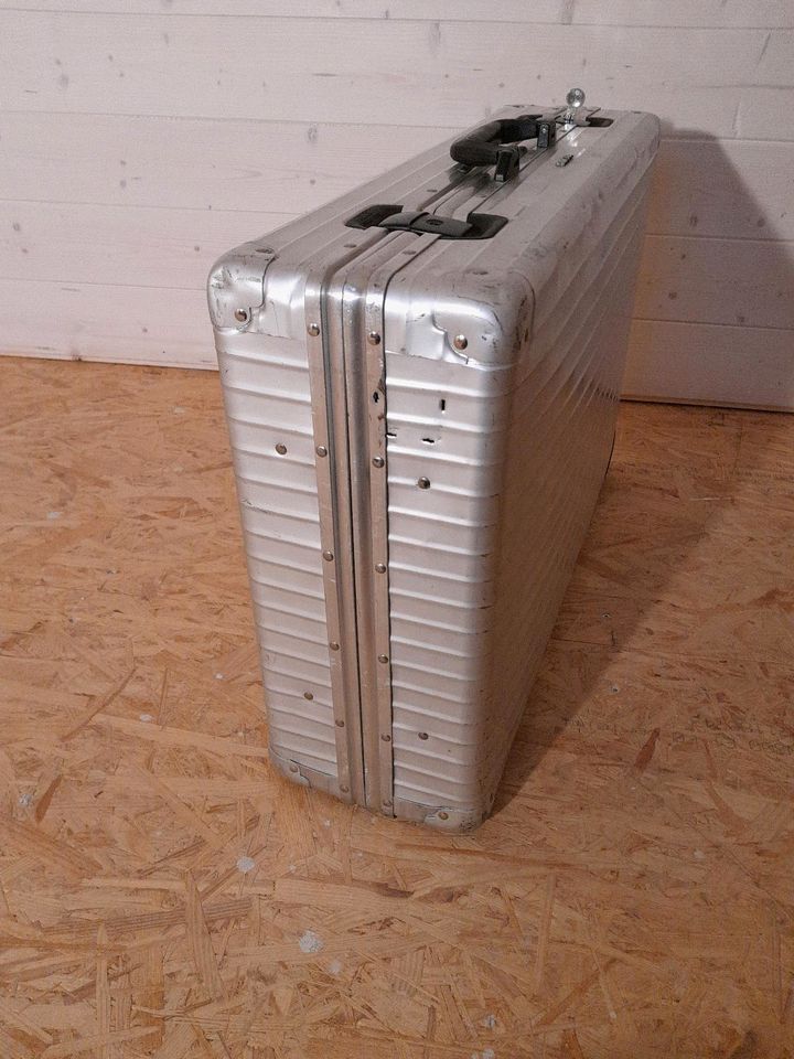 Rimowa Reisekoffer Rollkoffer Original Lebenszeitgarantie in Ranstadt