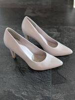 Fliederfarbene Pumps / Hochzeitsschuhe / Größe 41 Baden-Württemberg - Ulm Vorschau