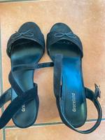 Schwarze Absatzschuhe von Deichmann Größe 39 abzugeben Rheinland-Pfalz - Waldalgesheim Vorschau