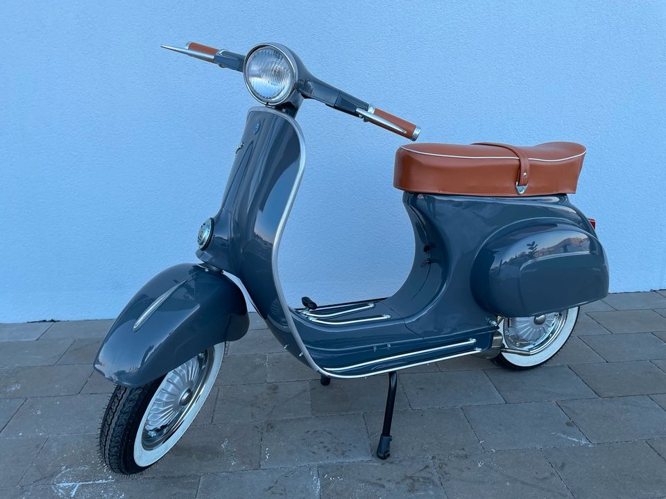 Vespa V 50 12 Volt!! Wunschfarbe möglich!! in Donauwörth