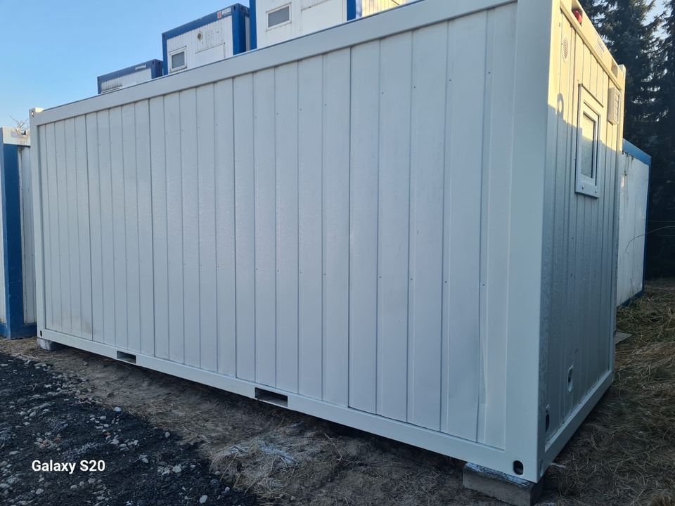 Gebraucht - Container  Santitärcontainer mit Duschkabinen 6x2,5m in Fürstenau