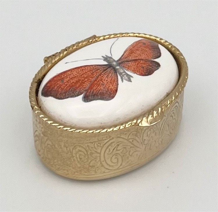 Vintage Pillendose Schmuckbox Schmetterling Gold Schatulle RAR in Schwerin