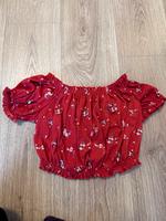 Rotes Off-Shoulder Crop-Top in S Bayern - Waldbüttelbrunn Vorschau