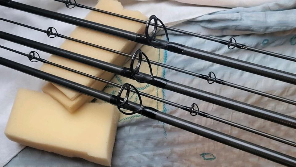 Distance Carp Specialist 12ft 2,25lbs 2x by Koopman Beenebroek in Esslingen